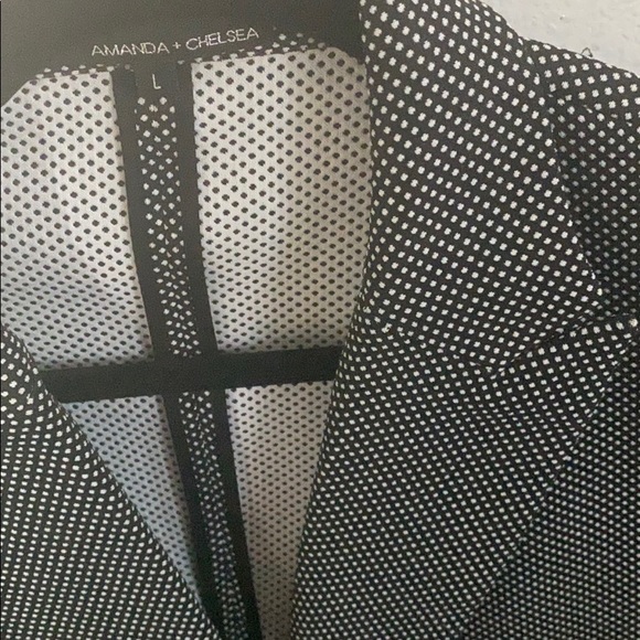 Blazer - Picture 2 of 5